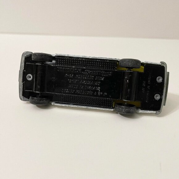 Matchbox Speed Kings Lesney Mercedes Benz Binz Ambulance K63 Diecast - Picture 5 of 16